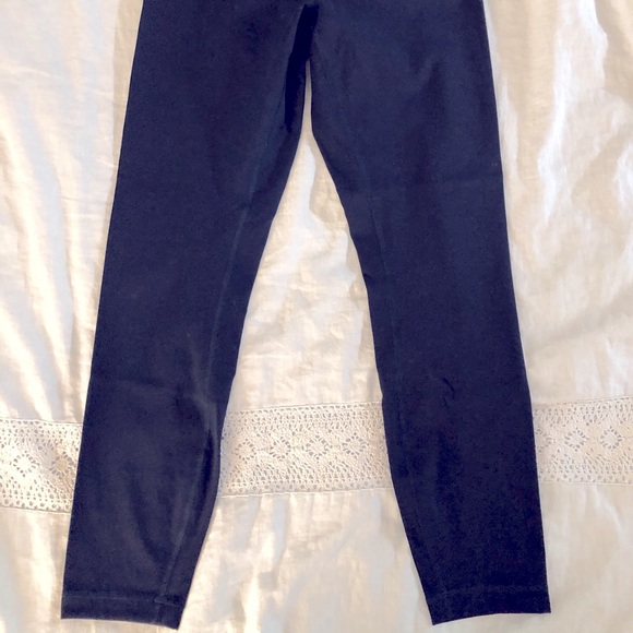 Wunder Under High Rise Crop - Picture 3 of 3